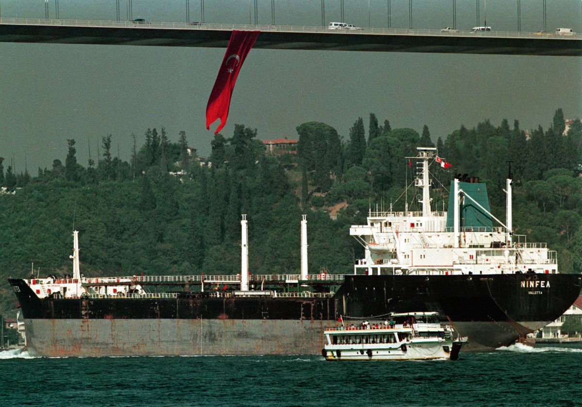 Η Τουρκία ανοίγει παράθυρο στις πετρελαϊκές κυρώσεις προς τη Ρωσία