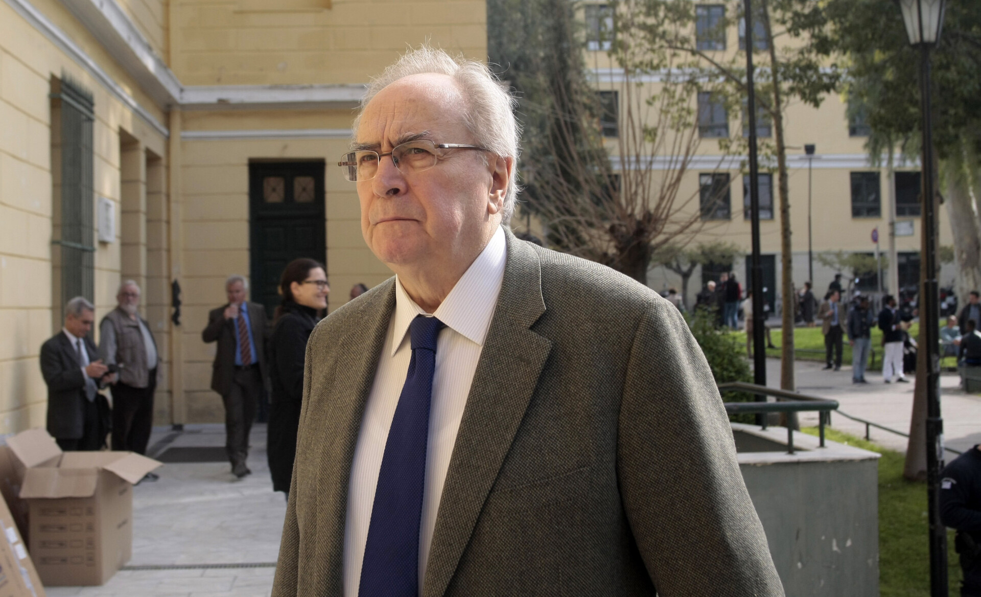 Νίκος Κωνσταντόπουλος: Στη ΜΕΘ του νοσοκομείου Σωτηρία, λόγω κορονοϊoύ