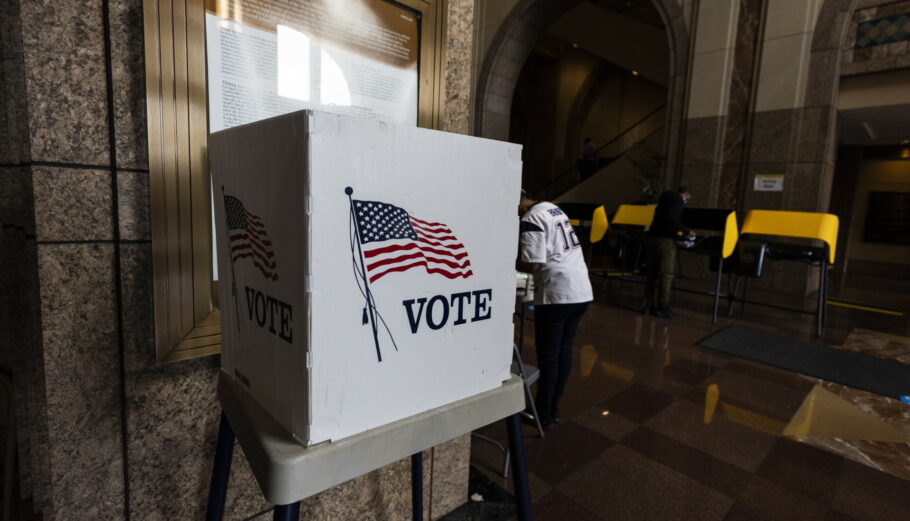 Ενδιάμεσες εκλογές στις ΗΠΑ © EPA/ETIENNE LAURENT