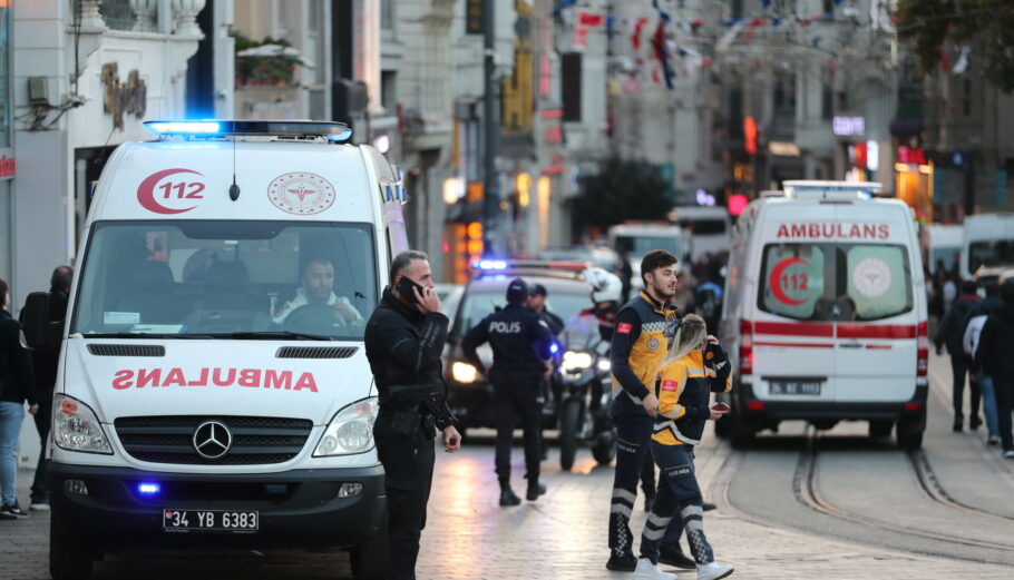 Έκρηξη στην Κωνσταντινούπολη © EPA/ERDEM SAHIN