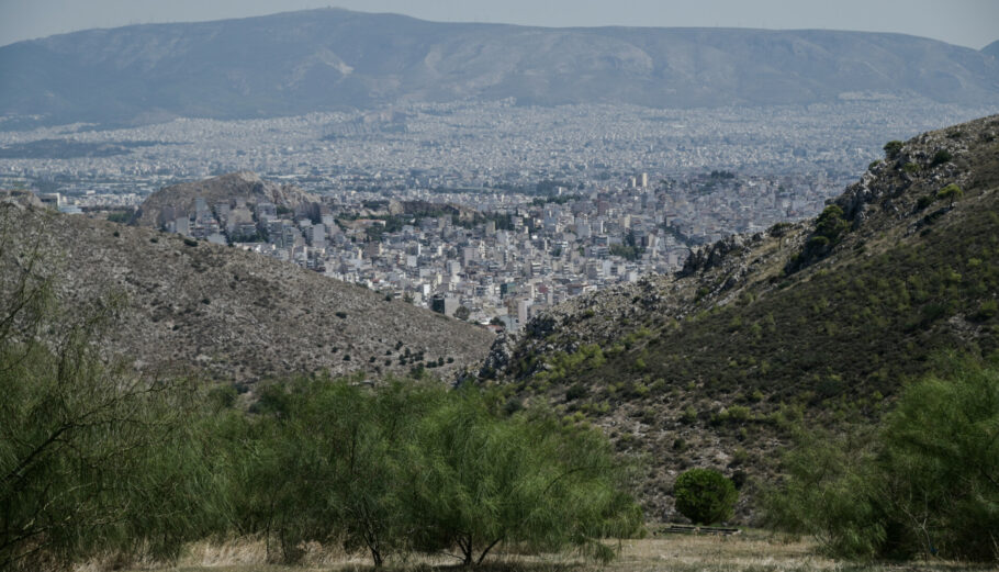 Η έκταση των 3.200 στρεμμάτων της Εκκλησίας της Ελλάδος στο Σχιστό © Eurokinissi