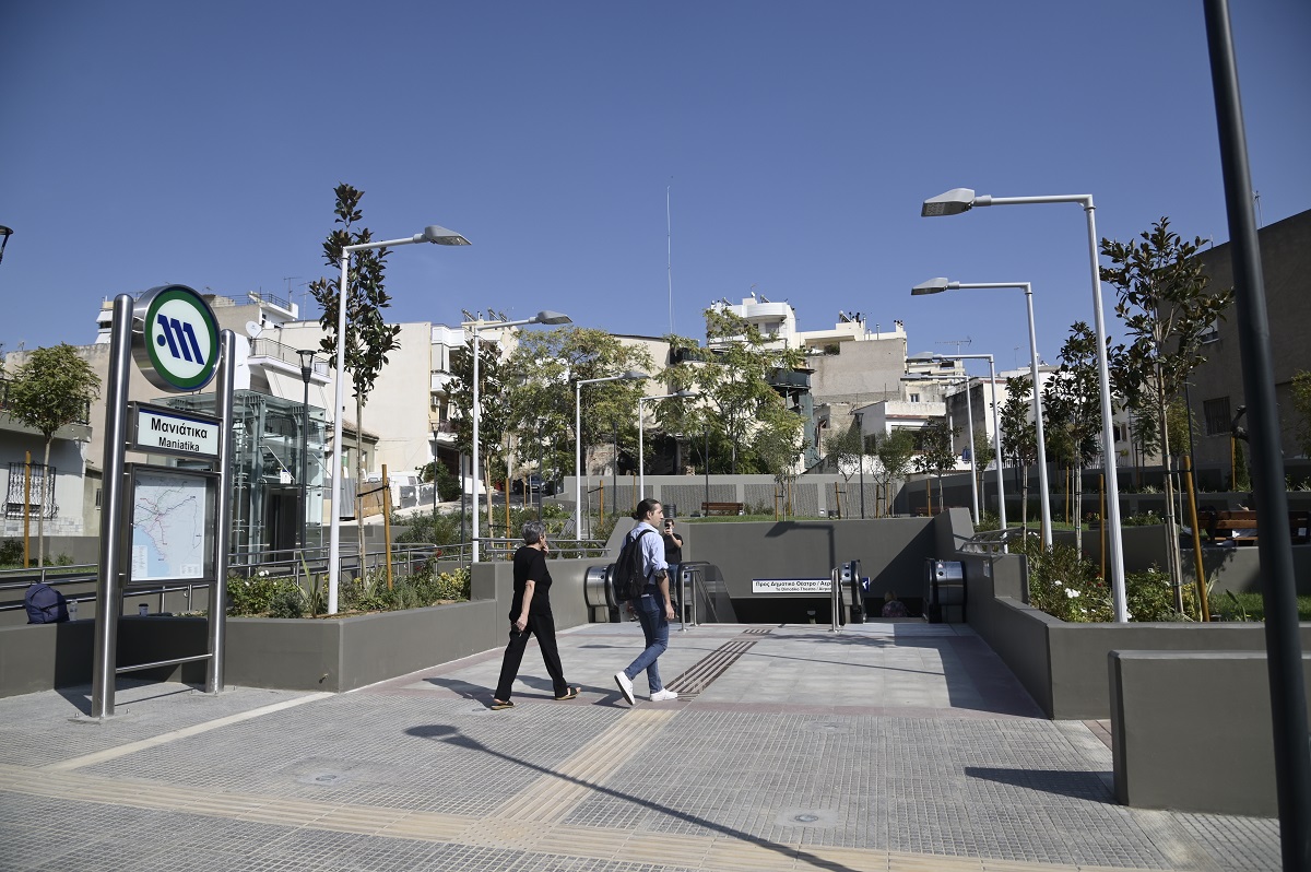 Πειραιάς: Βελτιώνεται η κυκλοφορία γύρω από τους σταθμούς του μετρό