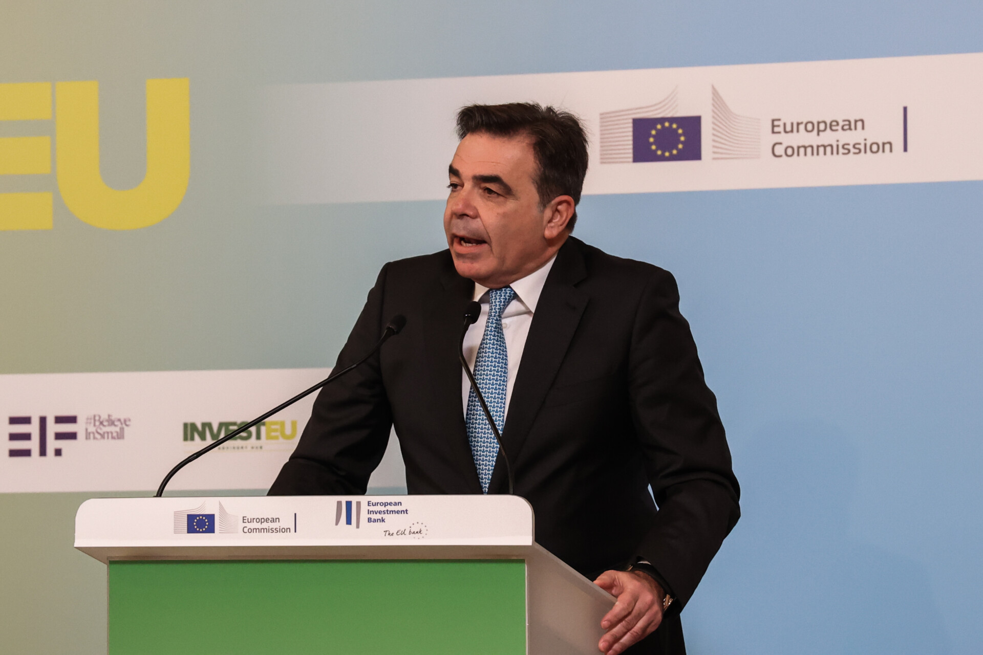 Σχοινάς: Χρηματοδότηση 1,9 δισ. ευρώ στην Ελλάδα για το μεταναστευτικό