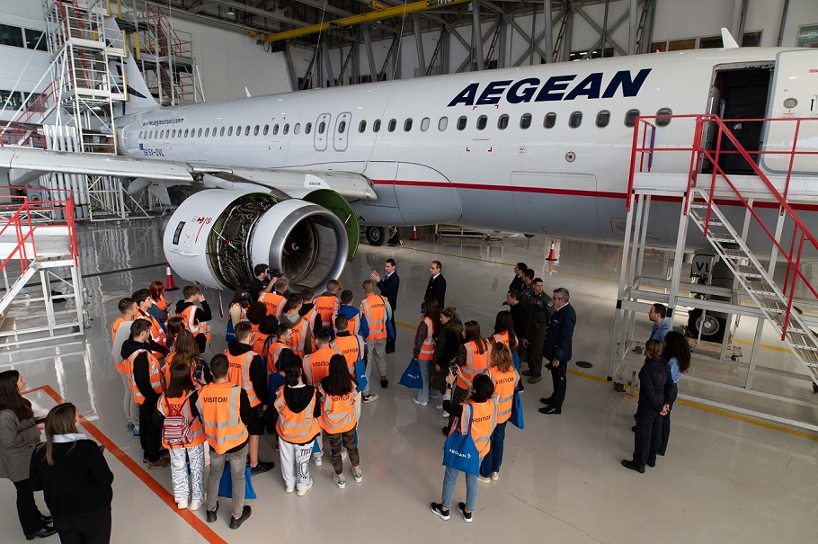 AEGEAN: Στη γιορτή της Πολεμικής Αεροπορίας