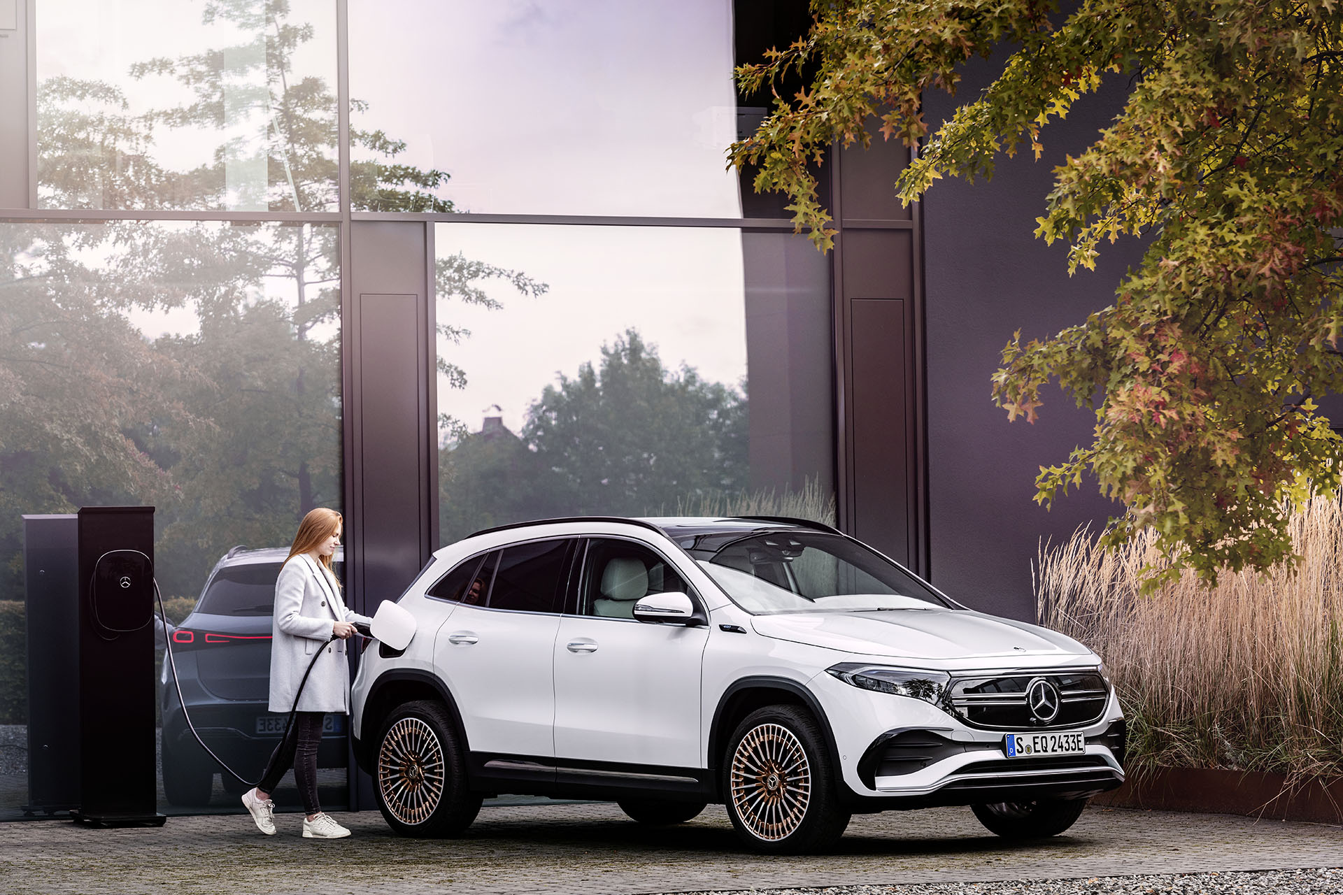 Η ηλεκτροκίνητη Mercedes-EQ