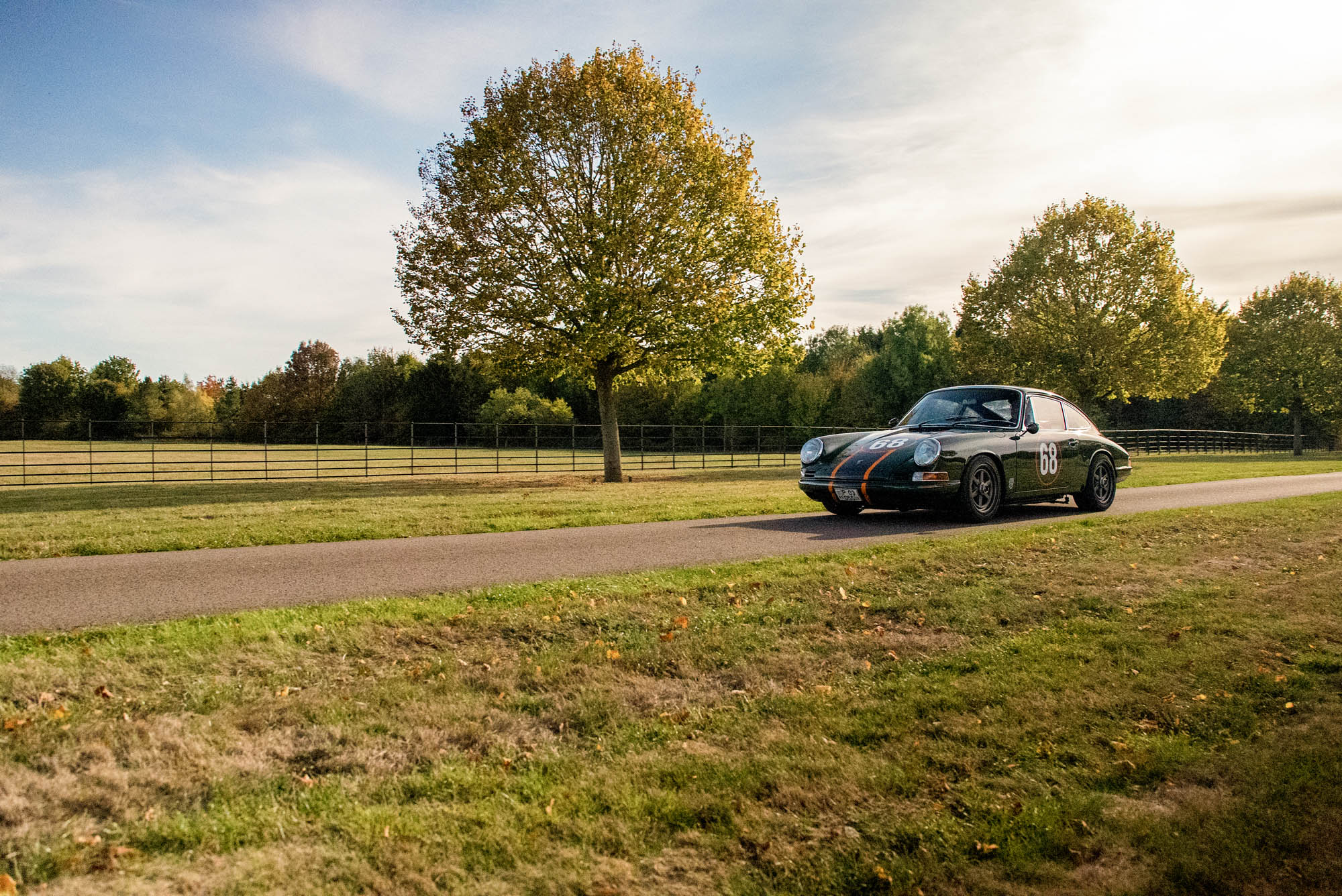 Ανακατασκευή της Porsche 912 από την Ουγγαρία