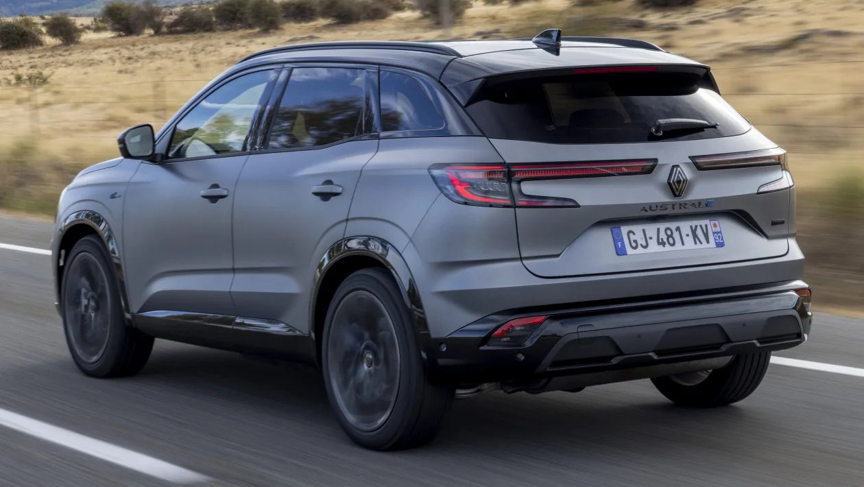 Οδηγούμε το Renault Austral