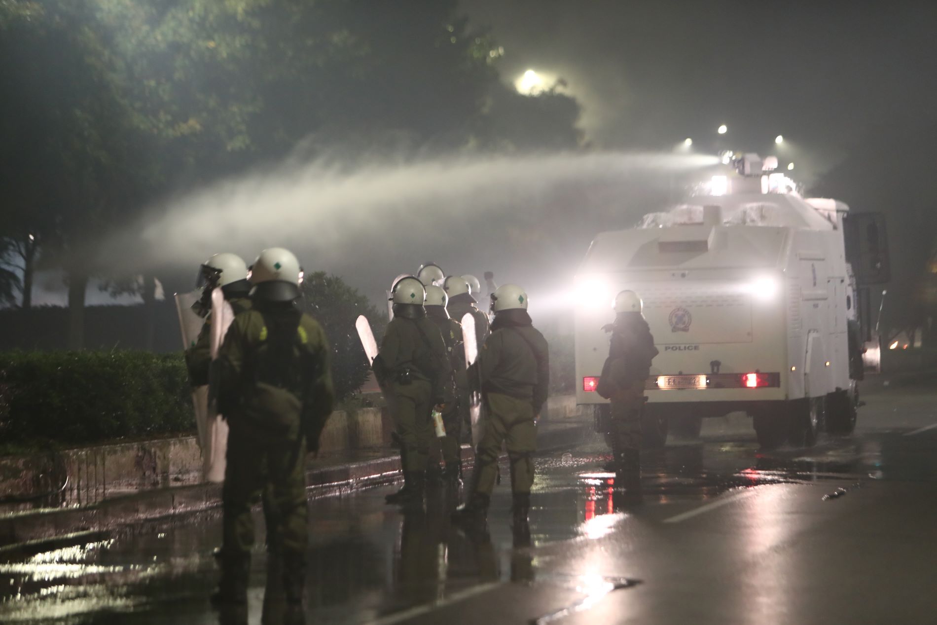 Στιγμιότυπο από τα επεισόδια στη Θεσσαλονίκη ©Eurokinissi