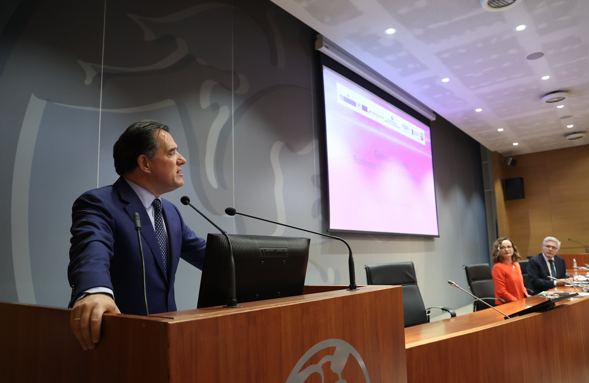 Γεωργιάδης: Ηρθε η ώρα να πρωταγωνιστήσουμε πάλι οικονομικά στα Βαλκάνια