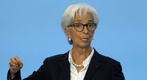 Λαγκάρντ: Η ανάπτυξη δεν είναι χαμένη υπόθεση