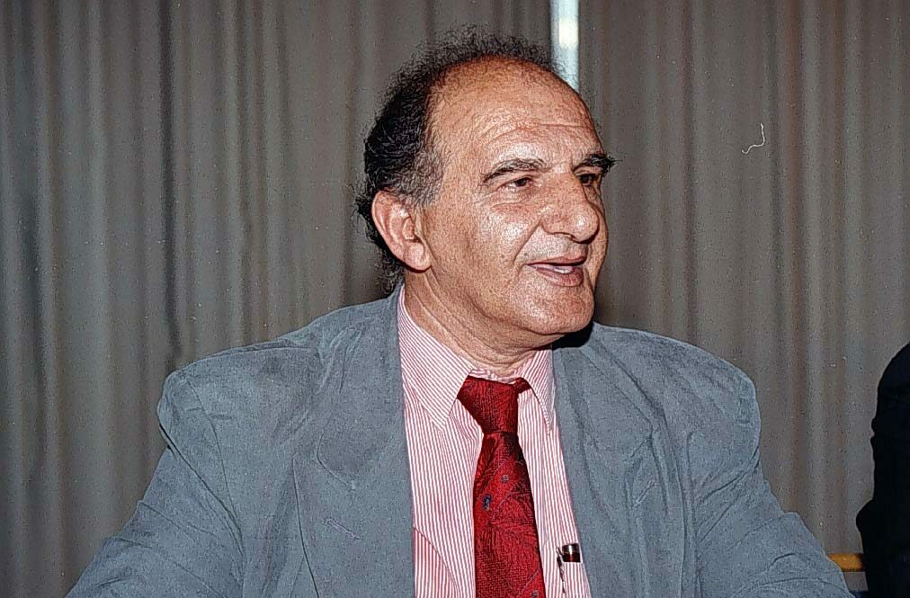 Πέθανε ο δημοσιογράφος Γιώργης Μασσαβέτας