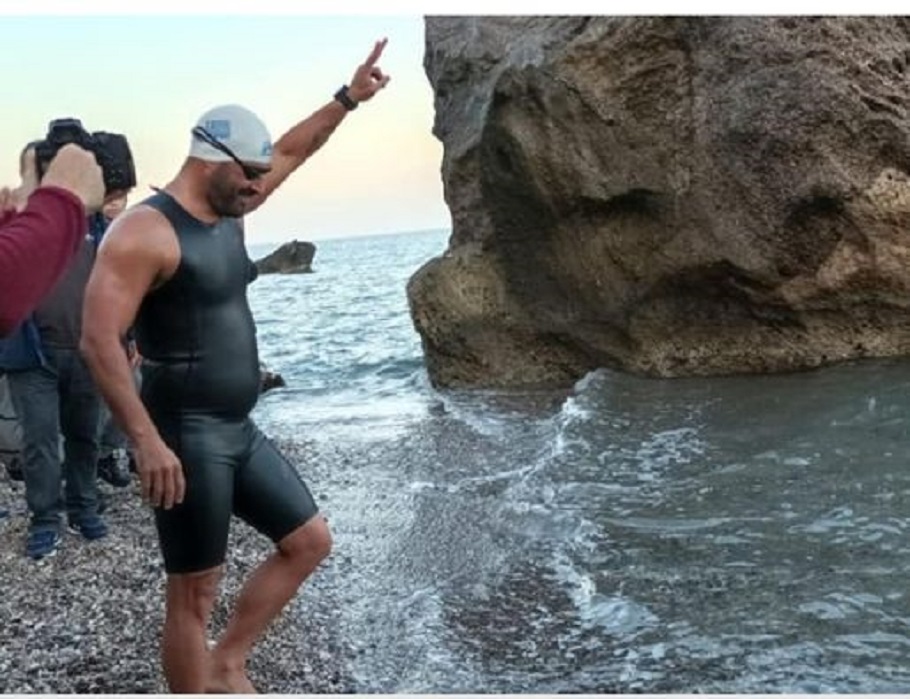 Τουρκική παρενόχληση σε Έλληνα Παραολυμπιονίκη κολυμβητή