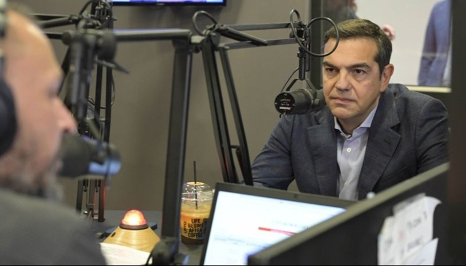 Ραδιοφωνική συνέντευξη του Αλέξη Τσίπρα © ΑΠΕ-ΜΠΕ/ΣΥΡΙΖΑ/Andrea Bonetti