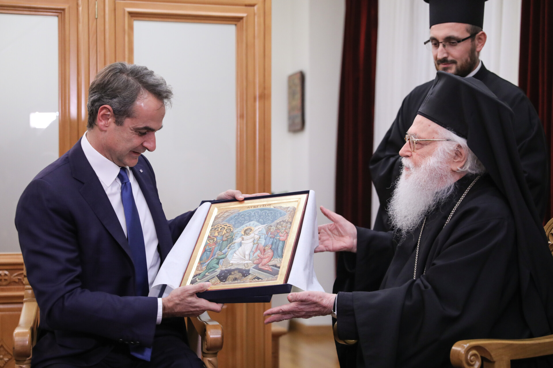 Μητσοτάκης σε αρχιεπίσκοπο Αλβανίας: «Είστε γέφυρα συμφιλίωσης»