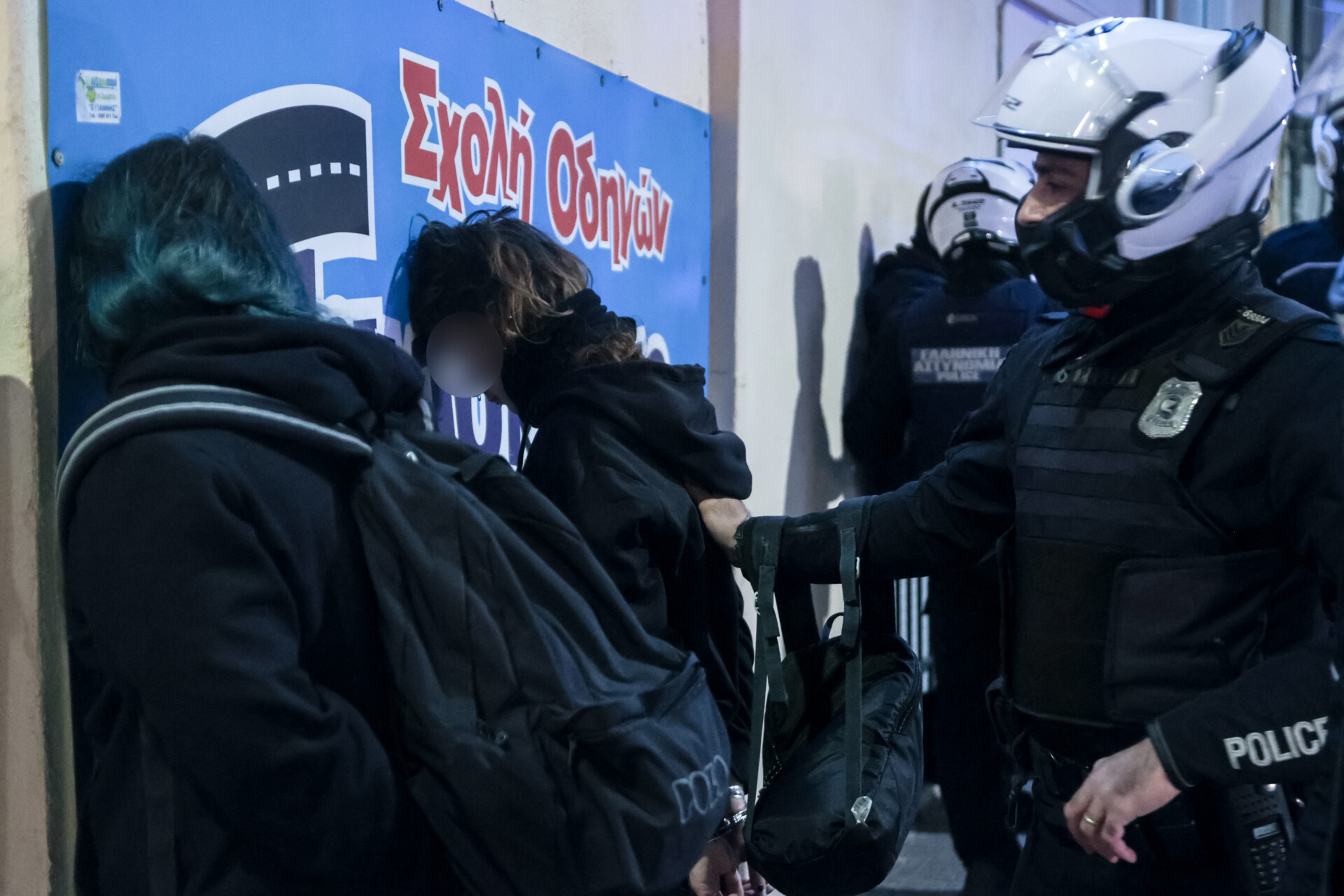 Προσαγωγές και συλλήψεις στη Θεσσαλονίκη © (ΡΑΦΑΗΛ ΓΕΩΡΓΙΑΔΗΣ/EUROKINISSI)