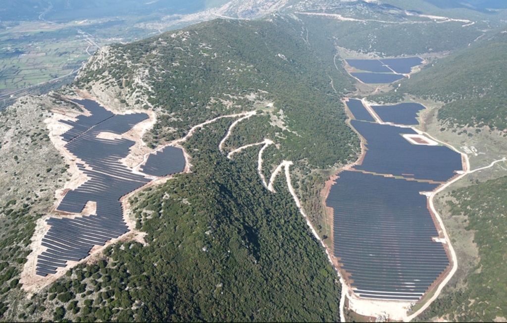 ABO Wind: Ολοκλήρωσε το φωτοβολταϊκό 50 MW στην Ήπειρο