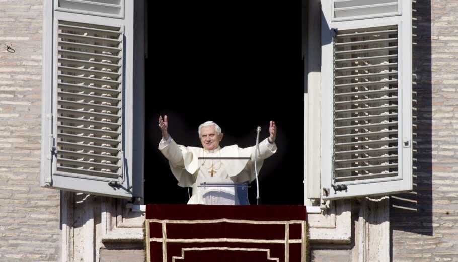 Ο πρώην πάπας Βενέδικτος ©EPA/DANILO SCHIAVELLA