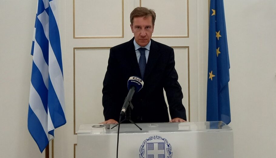 Ο πρώην εκπρόσωπος του υπουργείου Εξωτερικών, Αλέξανδρος Παπαϊωάννου © twitter.com/GreeceMFA