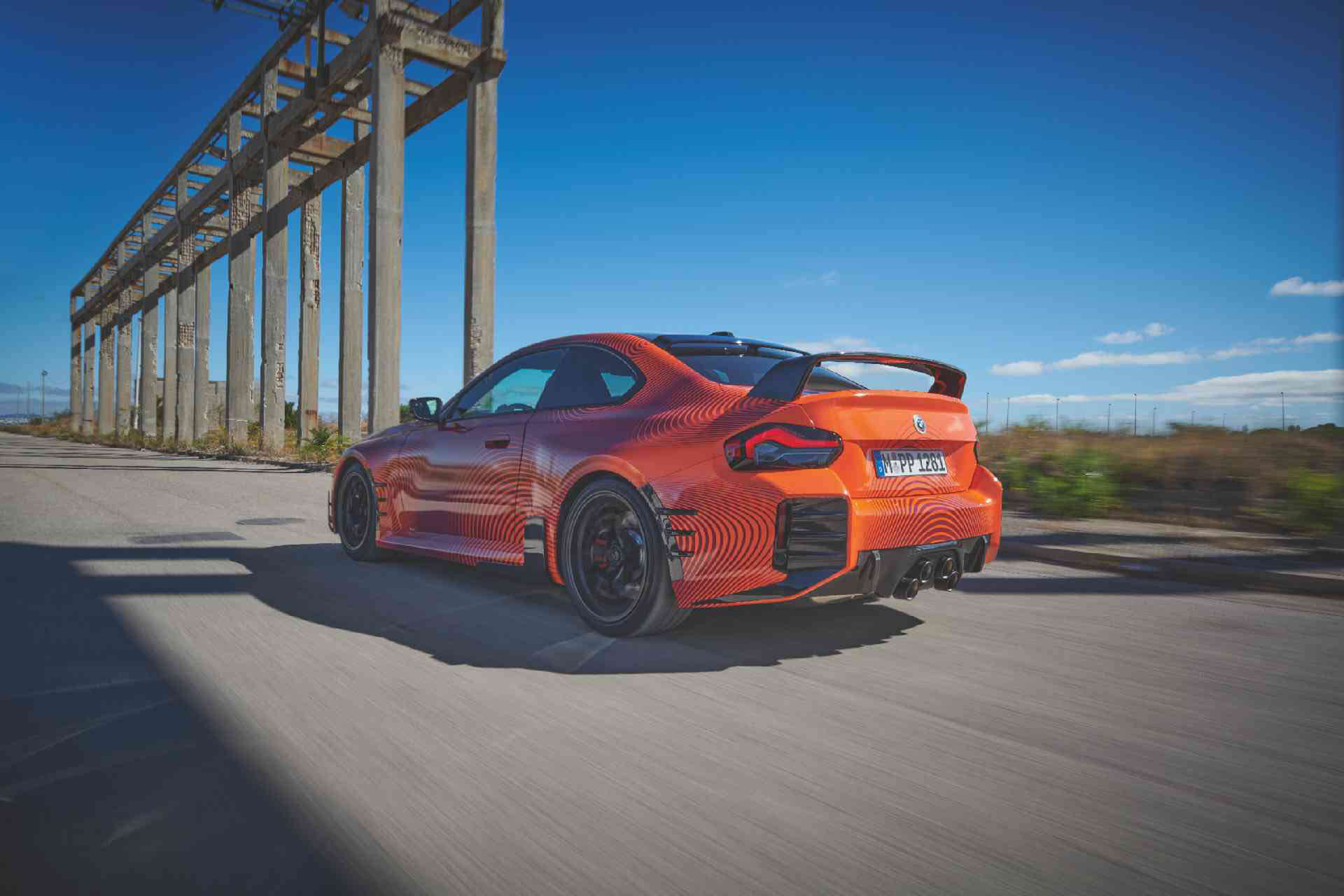 Η νέα BMW M2 με όλα τα καλούδια του τμήματος M