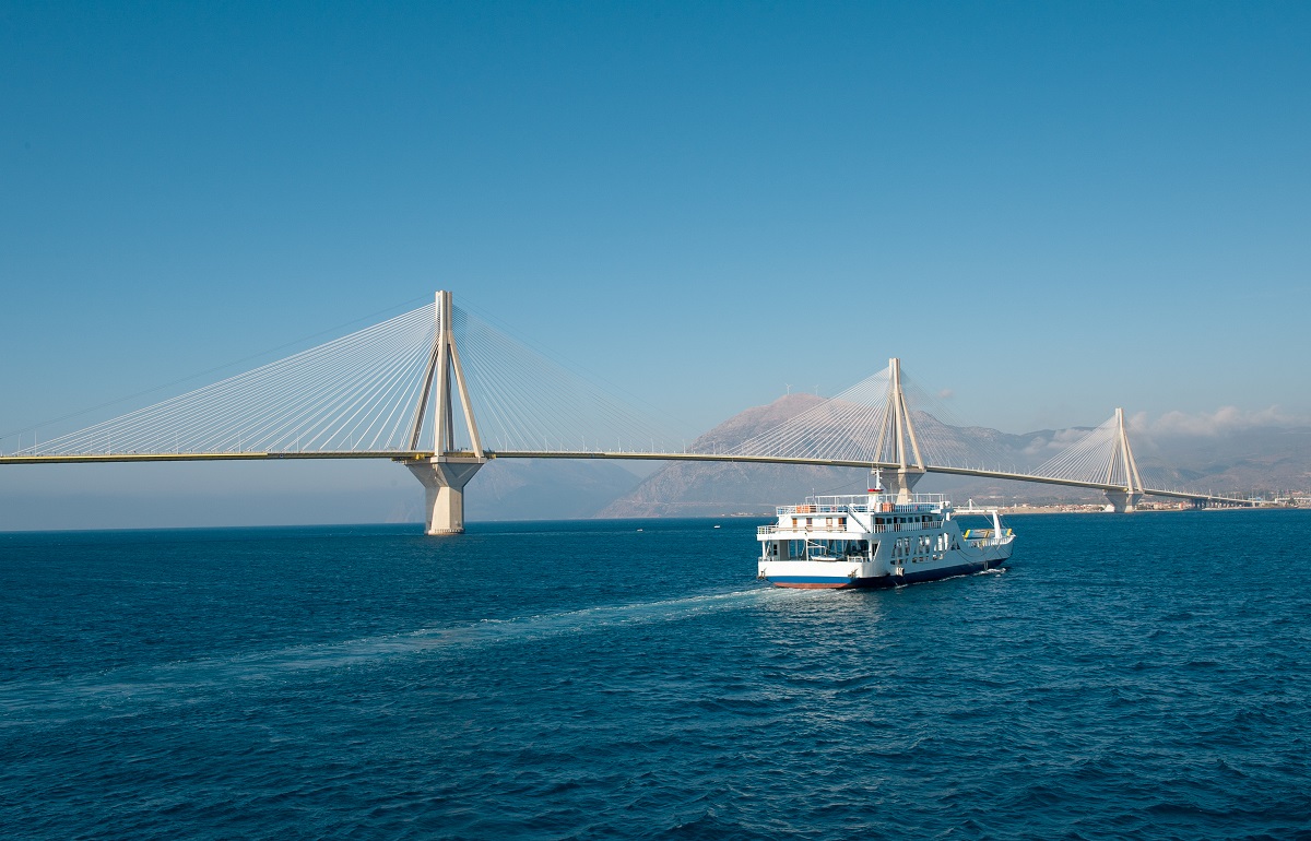 Γέφυρα «Χαριλάου Τρικούπη» © INTIME