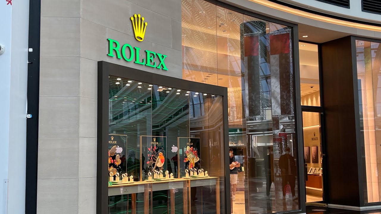 Το κατάστημα της Rolex στο Dubai Mall © PrintScreen / YouTube