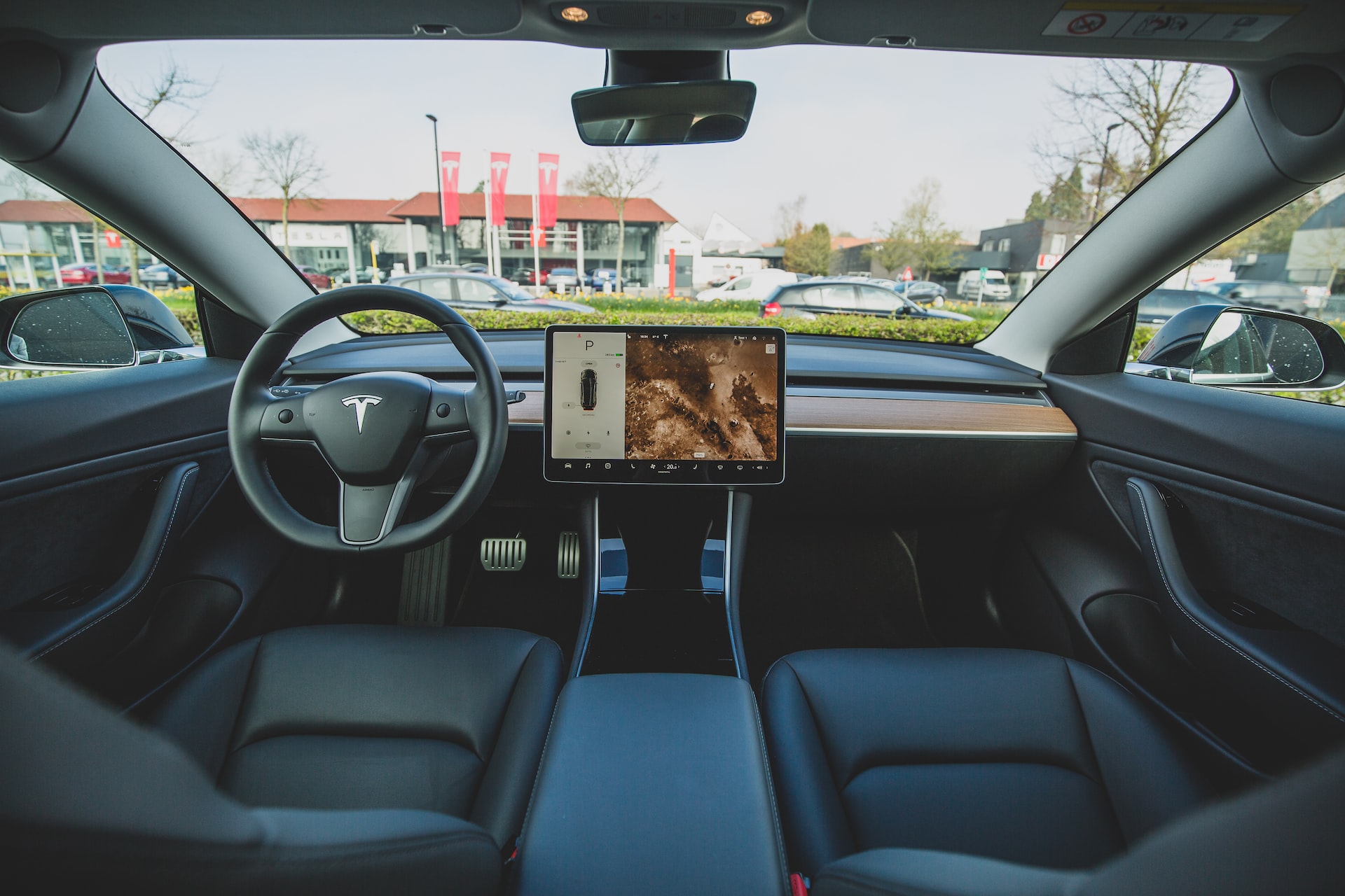 Tesla: Εισέρχεται στην αγορά της Ταϊλάνδης