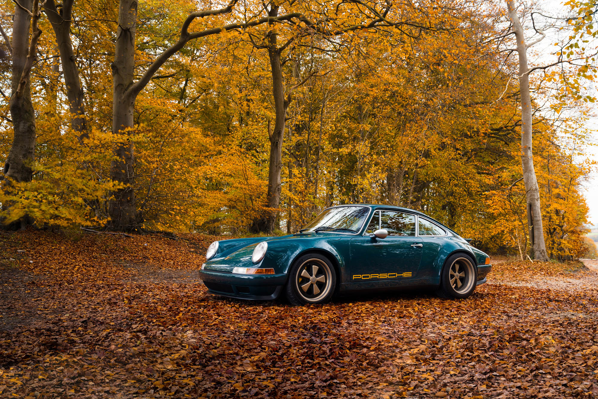 Η Porsche 911 της Theon Design