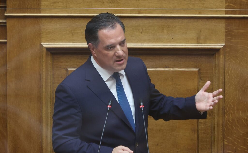 Βουλή: Κόντρα Γεωργιάδη – ΣΥΡΙΖΑ για τη βίλα Ραγκούση