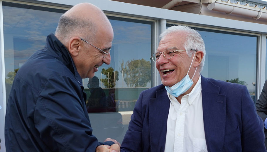 Μπορέλ σε Δένδια: Παράνομο το τουρκολιβυκό μνημόνιο