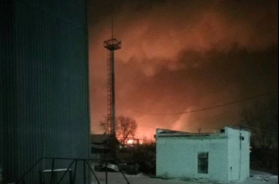 Ρωσία: Μεγάλη φωτιά σε πετρελαϊκή εγκατάσταση – Δύο νεκροί
