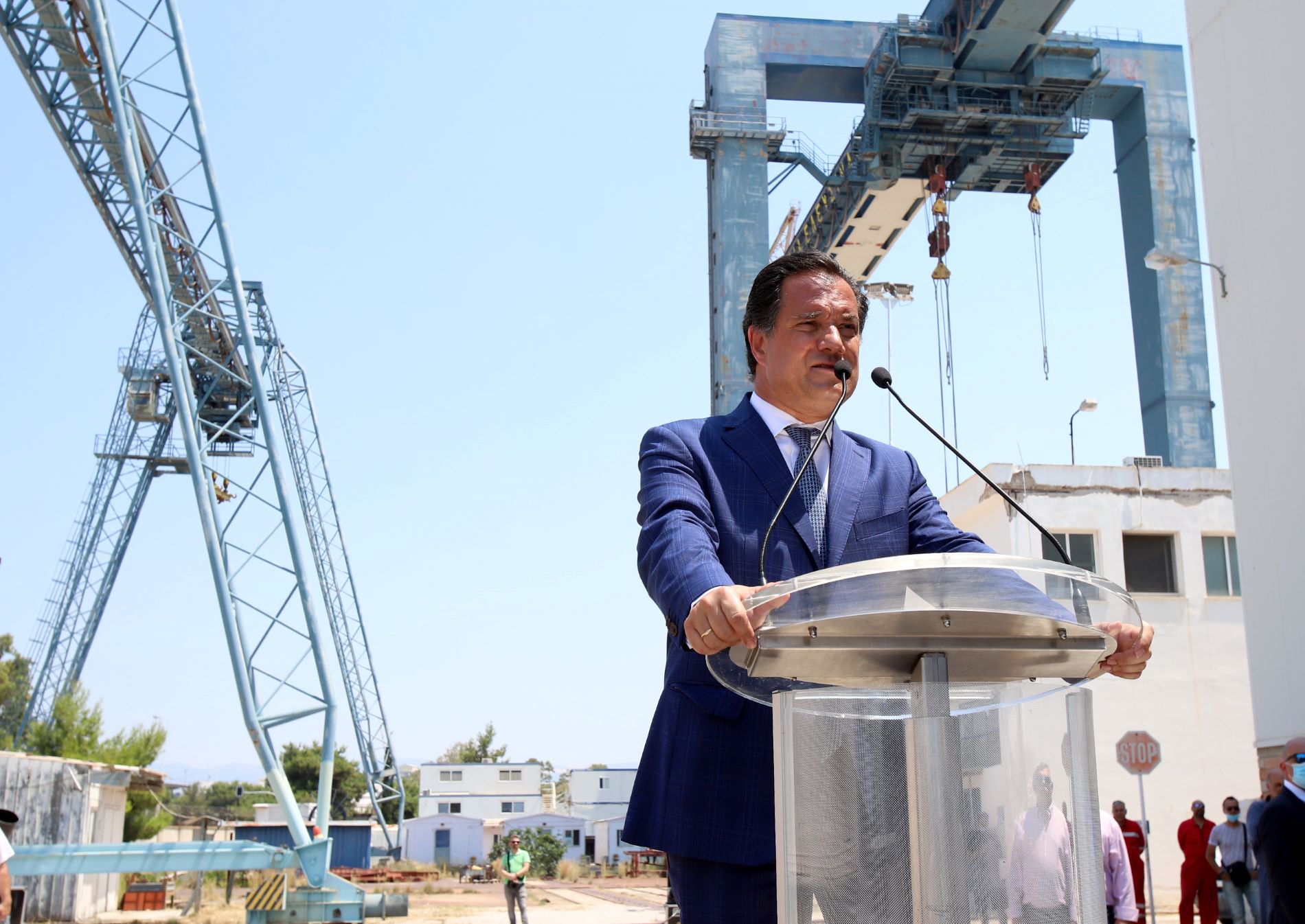 Οι διαφωνίες των επενδυτών στην ΕΛΒΟ, οι πληρωμές 800 εκατ. στους αγρότες και η δυσκολότερη αποστολή του Αδ. Γεωργιάδη