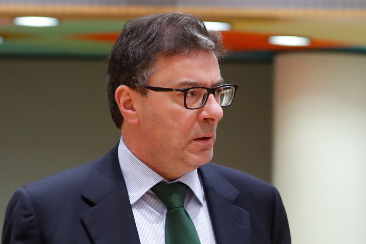 Τζορτζέτι: Ανησυχητικές για υπερχρεωμένες χώρες οι αυξήσεις επιτοκίων