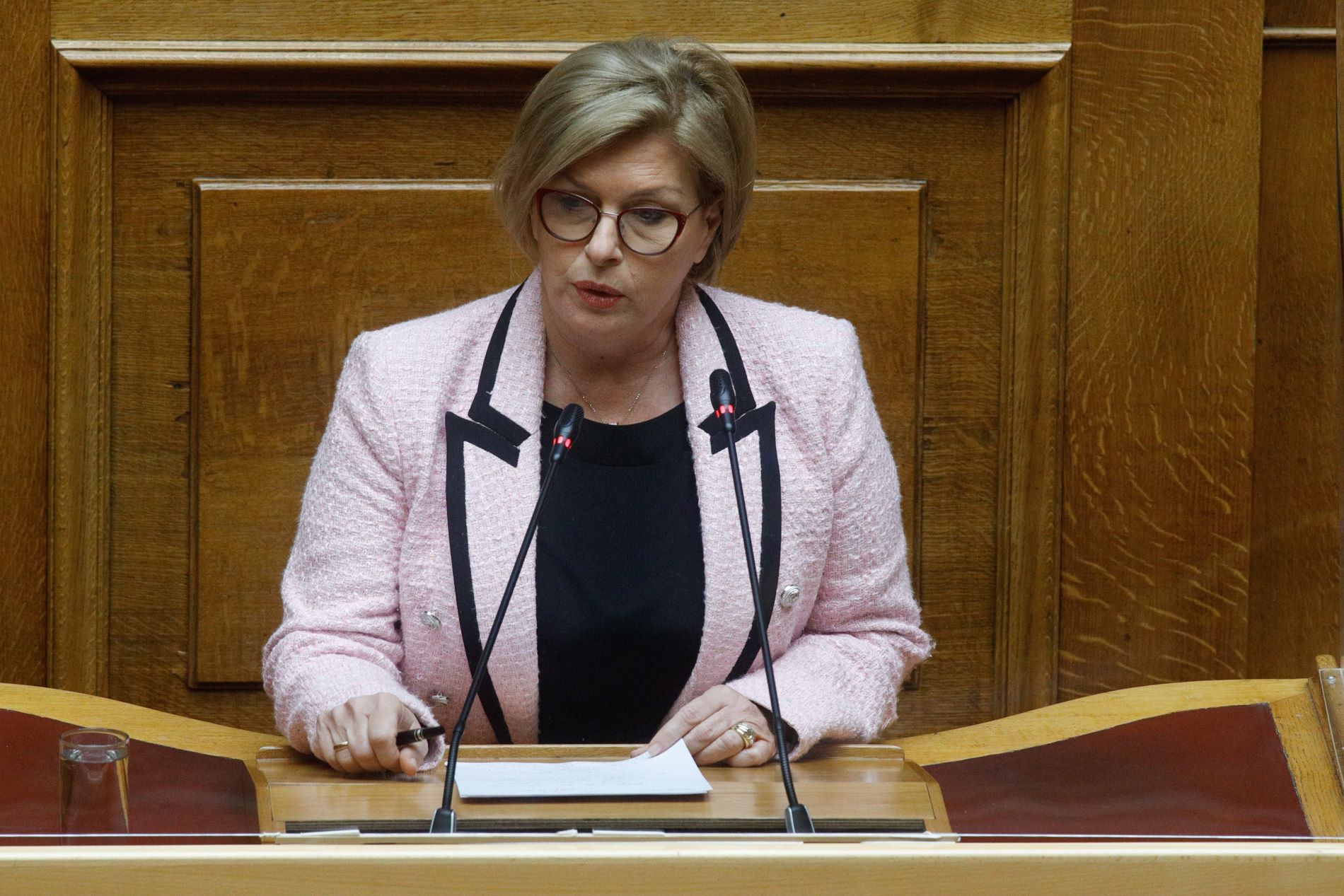 Γκάγκα: Χορήγηση μηνιαίου κινήτρου 250 ευρώ στους γιατρούς του ΕΚΑΒ