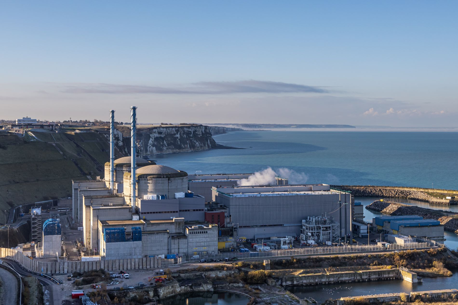Πυρηνικός αντιδραστήρας της EdF ©EPA/CHRISTOPHE PETIT TESSON