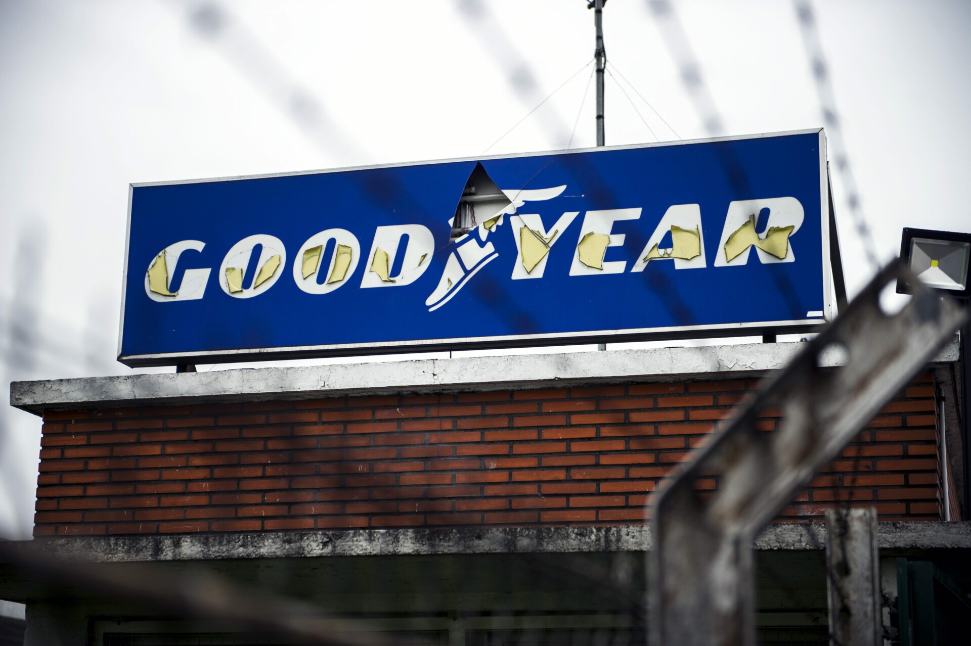 Goodyear © EPA/ETIENNE LAURENT