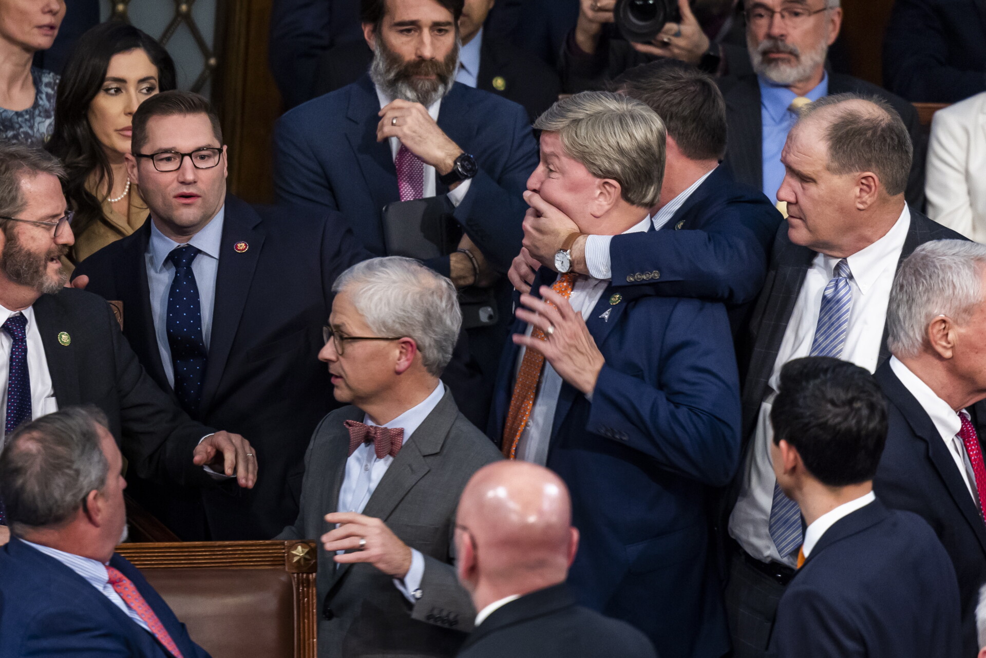 Επεισόδια στη Βουλή των Αντιπροσώπων © EPA/JIM LO SCALZO