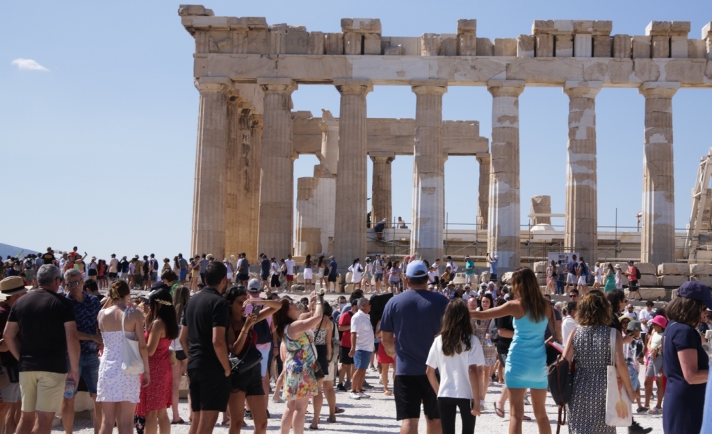 Τουρίστες στην Ακρόπολη @ Eurokinnisi / Αναστάσης Ναρεκιάν