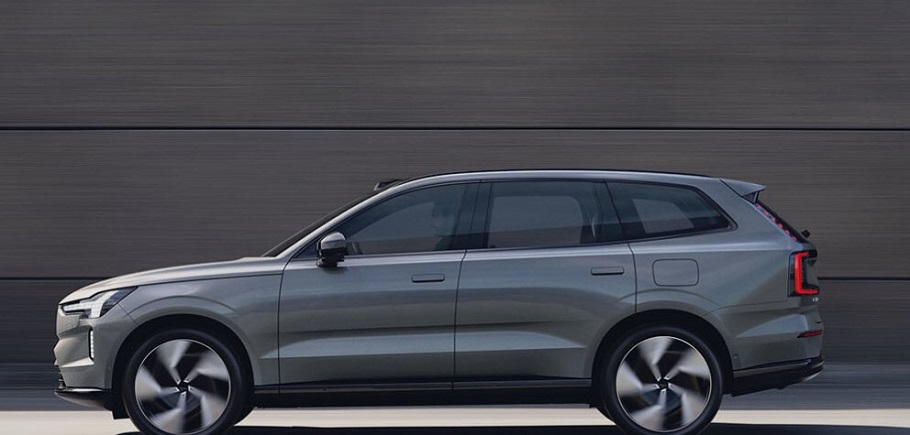 Το Volvo EX90 με τους νέους χάρτες της Google