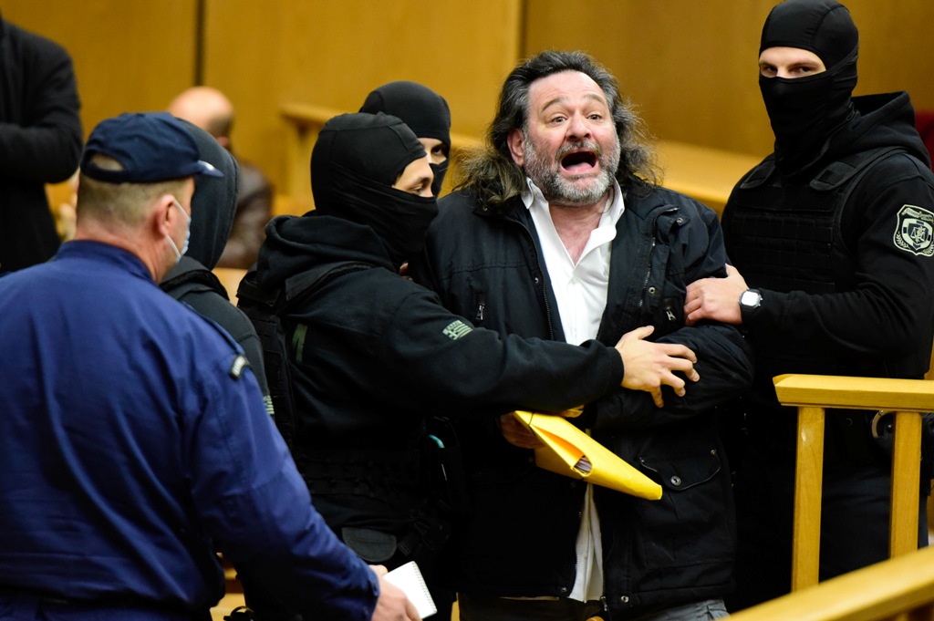 Χρυσή Αυγή: Χυδαία επίθεση Λαγού στη Μάγδα Φύσσα