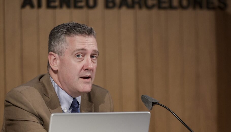 Τζέιμς Μπούλαρντ, αξιωματούχος της FED © EPA / Quique Garcia