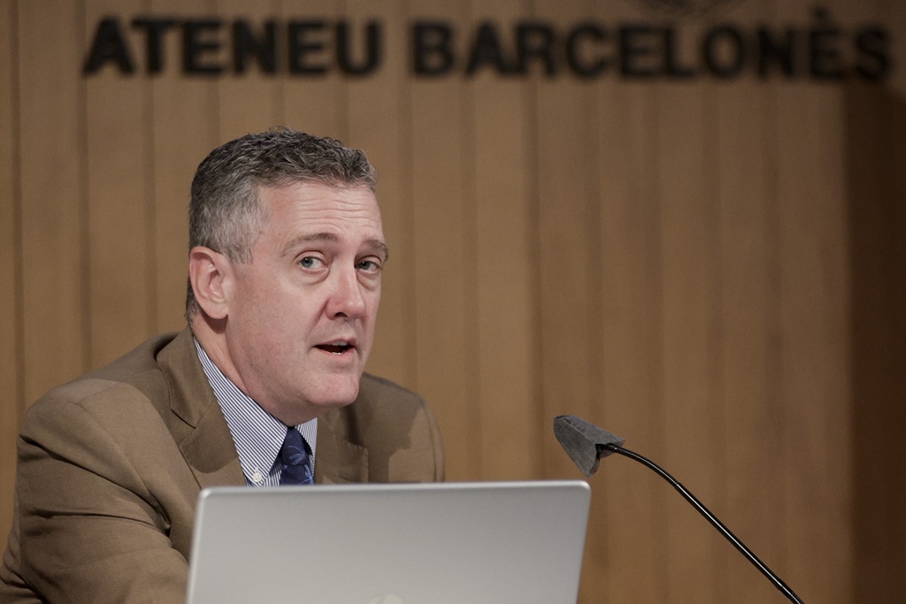 Τζέιμς Μπούλαρντ, αξιωματούχος της FED © EPA / Quique Garcia