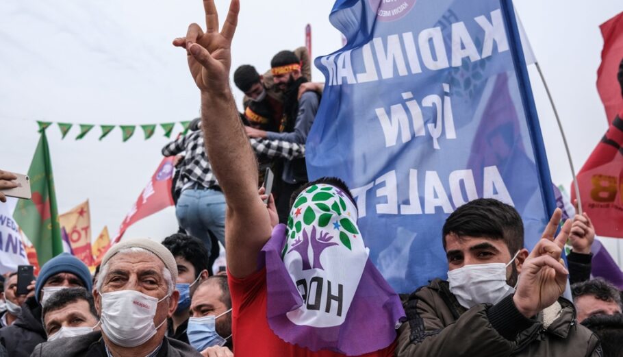 Διαμαρτυρία Κούρδων στην Τουρκία @ EPA / SEDAT SUNA