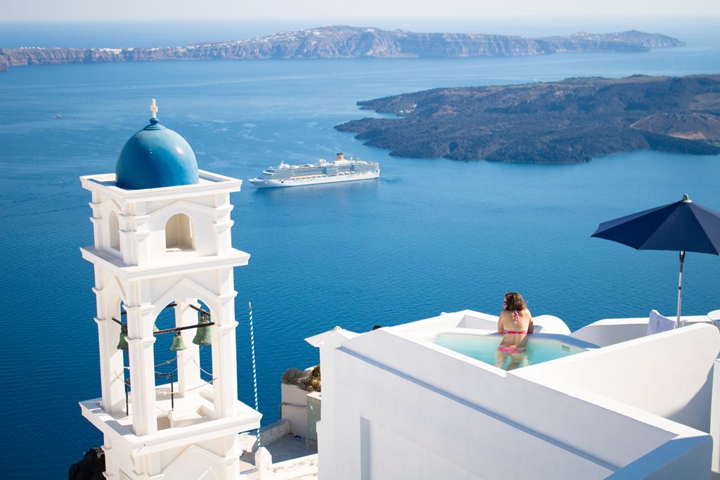 Σαντορίνη @ Unsplash