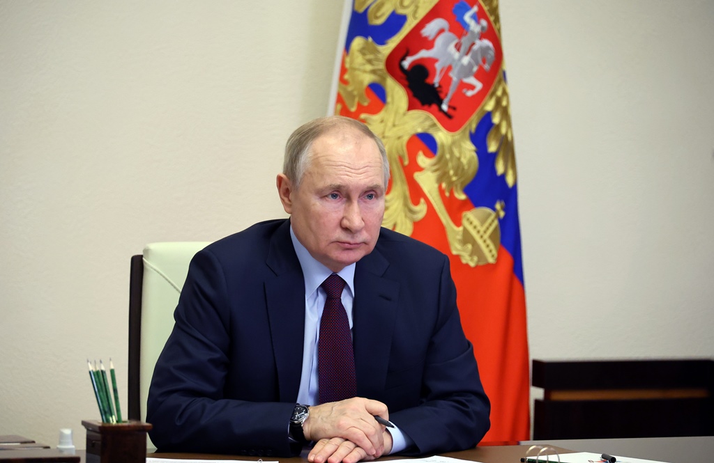 Βλαντίμιρ Πούτιν @ EPA /MIKHAEL KLIMENTYEV / SPUTNIK / KREMLIN POOL