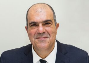 Επίτιμος δημότης Σπετσών ο σερ Στέλιος Χατζηιωάννου