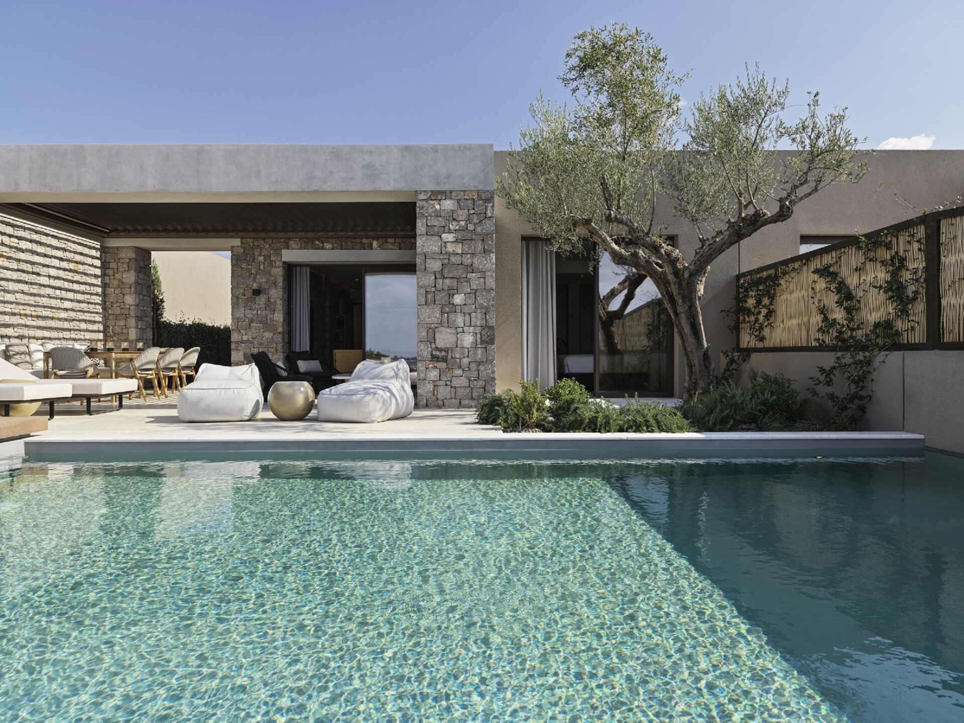 Η Costa Navarino ανοίγει τη σεζόν από τις 19 Φεβρουαρίου