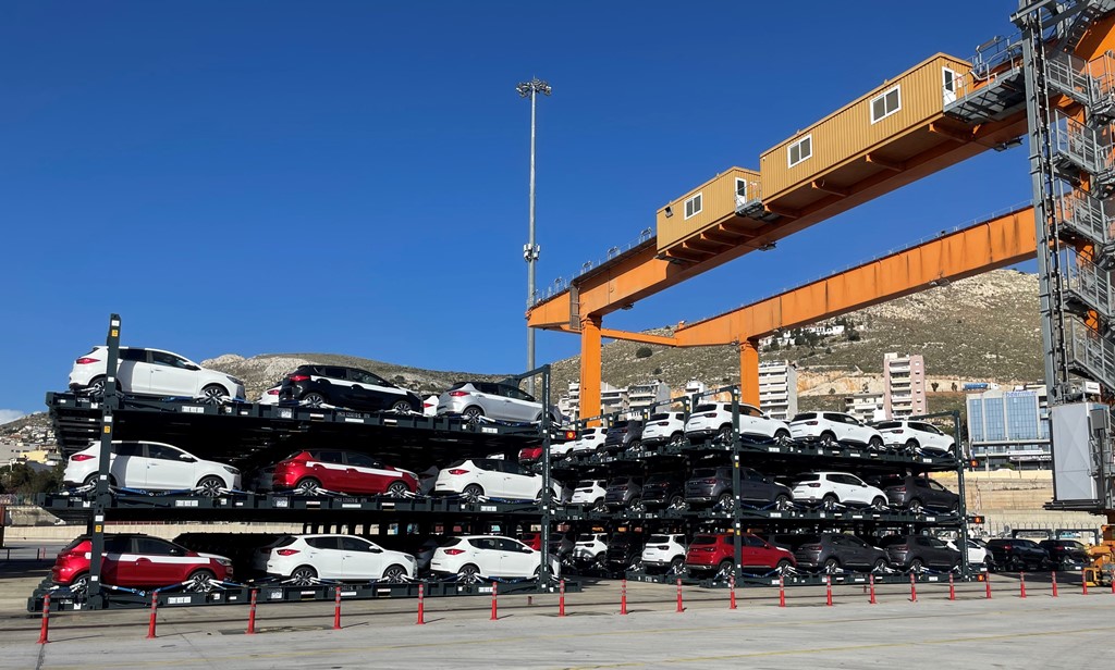 Η νέα υπηρεσία ΟΛΠ-Cosco Flat Rack για τη μεταφορά αυτοκινήτων από την Κίνα στην Ευρώπη @ ΔΤ