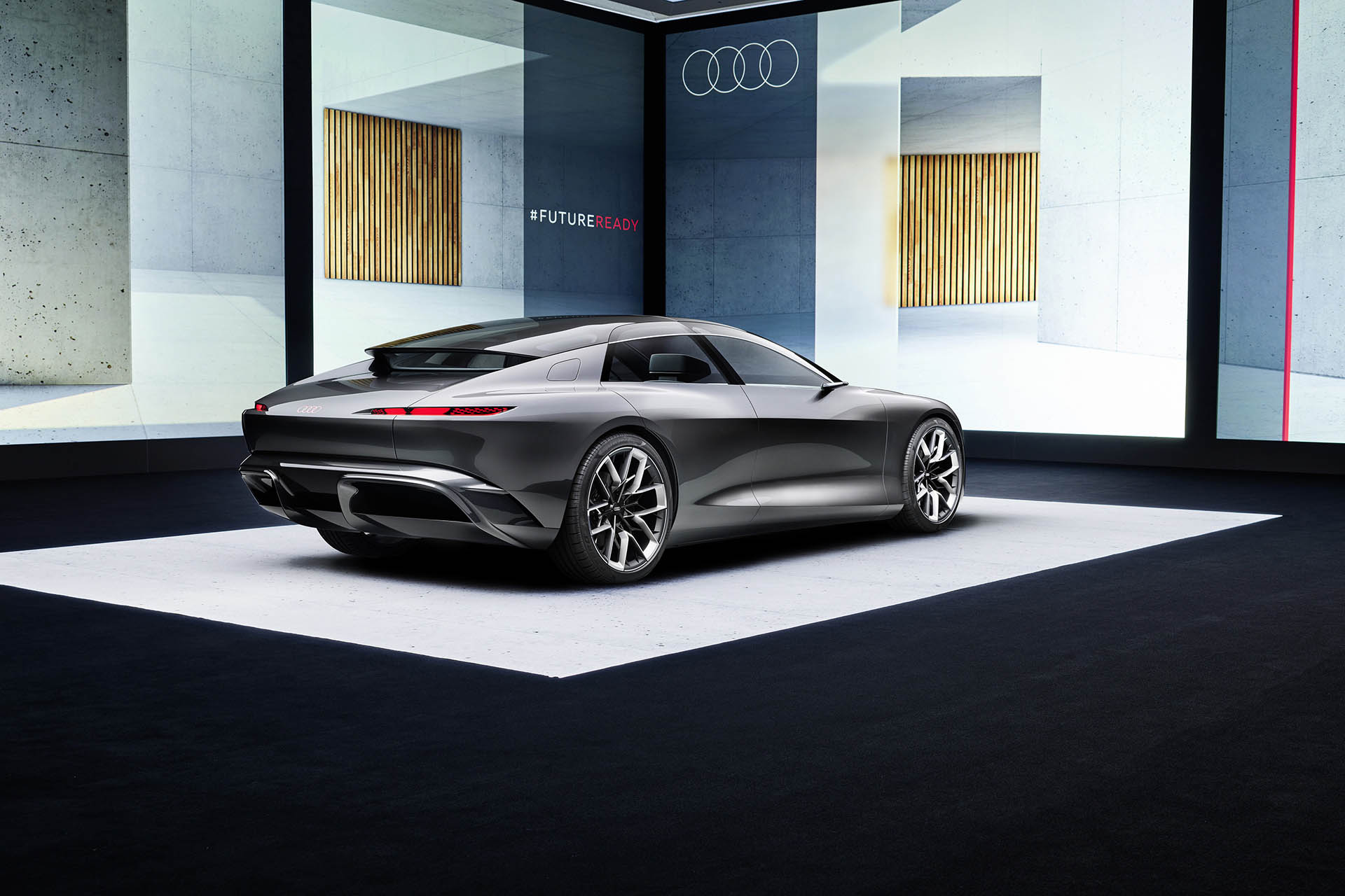 Το νέο Audi A8