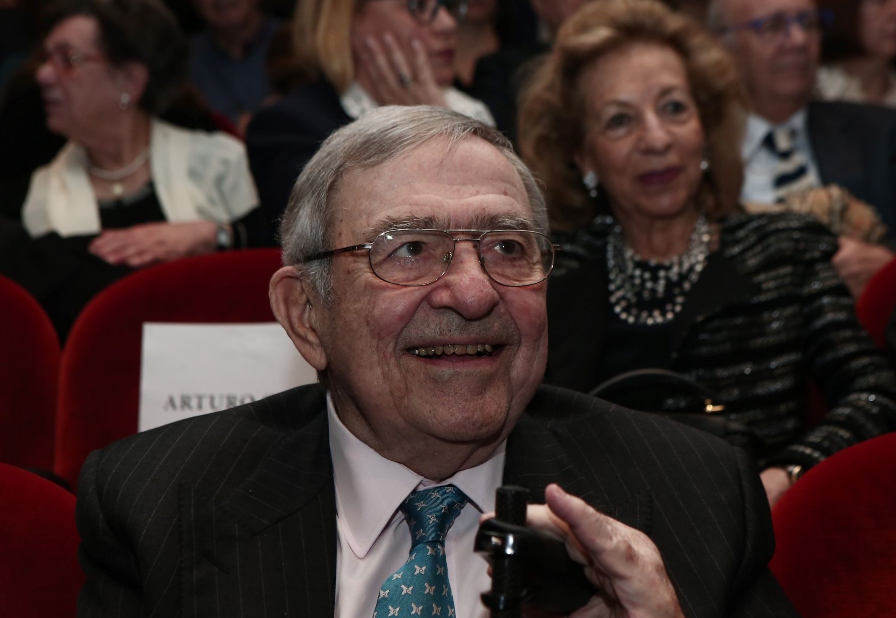 Στη ΜΕΘ του Υγεία ο τέως βασιλιάς μετά από οξύ εγκεφαλικό