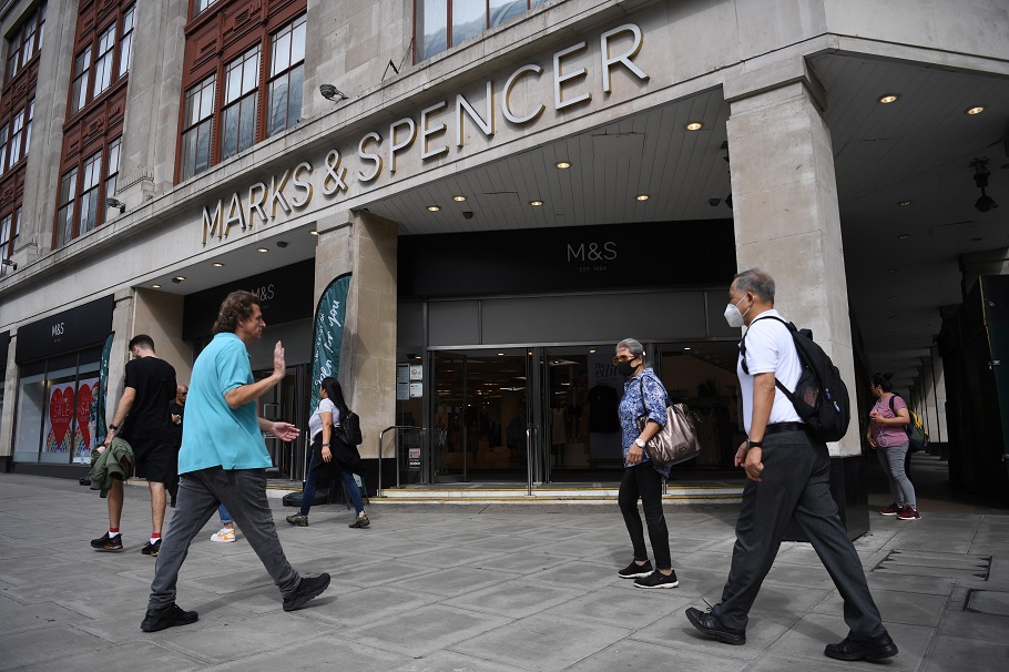 Marks & Spencer: Άνοιγμα 20 νέων καταστημάτων στη Βρετανία